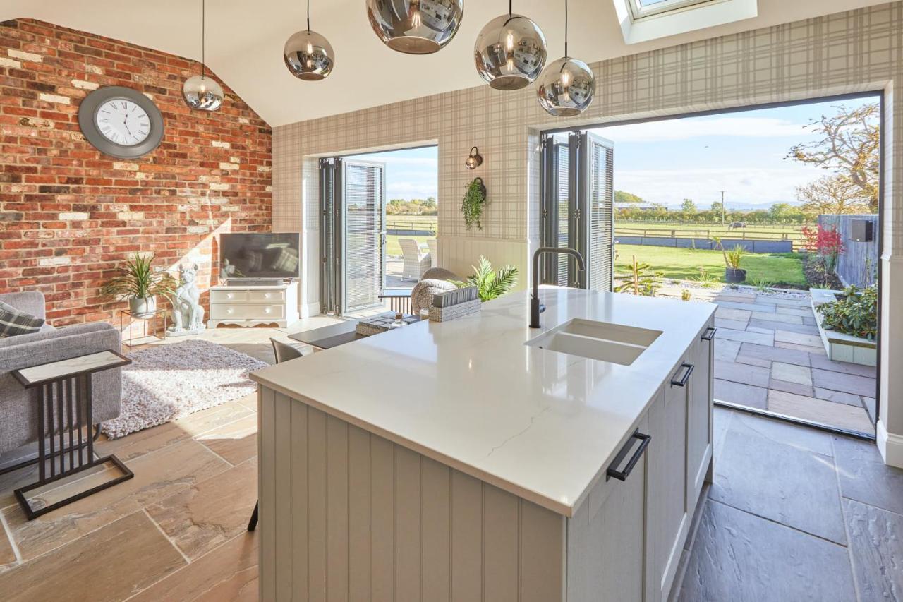 Host & Stay - The Stables Yarm Exteriör bild